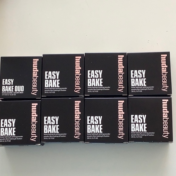 HUDA BEAUTY Other - EASY BAKE LOOSE BAKING & SETTING POWDER